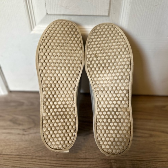 Sam Edelman Leya Blue and White Sneakers - Picture 7 of 7